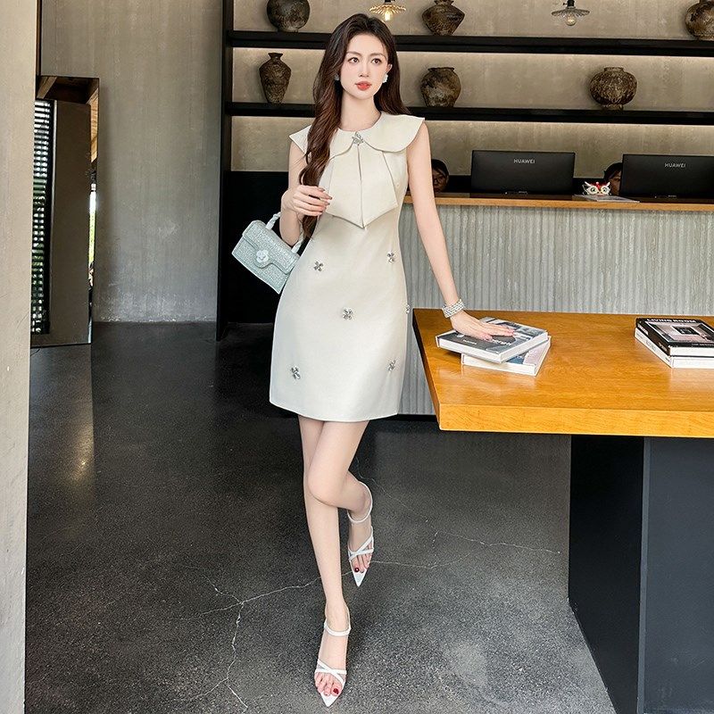 高腰短裙a字裙女2024新款娃娃领甜美奶乖少女感无袖短款连衣裙夏,女装/女士精品,连衣裙,淘宝优惠券,粉丝福利购,淘宝优惠卷