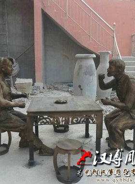 步行街商业街雕塑母子吃火锅玻璃钢雕塑仿铜人雕塑中式民风民俗