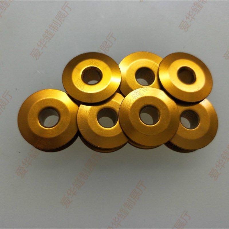 绣花机梭芯 金色斜面梭 工业平车斜面梭心线芯铝锁芯缝纫配件包邮,居家布艺,其他/配件/DIY/缝纫,淘宝优惠券,粉丝福利购,淘宝优惠卷