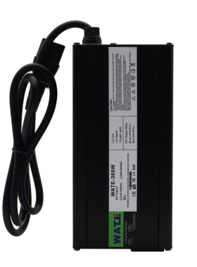 25.2V5A 8A 10A 20A充电器 适用於6S 24V锂离子电池 接头可选