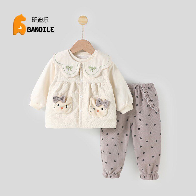 婴儿分体套装洋气女宝宝春秋外出服1-2岁小孩子双层马甲卫衣裤子3