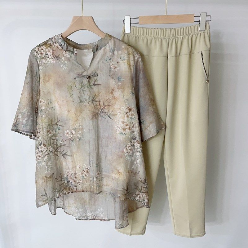 中年妈妈新款夏装气质雪纺花色短袖两件套中老年女士时尚宽松套装,女装/女士精品,中老年女装,淘宝优惠券,粉丝福利购,淘宝优惠卷