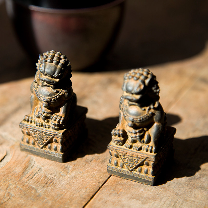 迷你国风铁锈石狮子创意办公桌面小摆件装饰造景摆设树脂茶宠一对,家居饰品,装饰摆件,淘宝优惠券,粉丝福利购,淘宝优惠卷