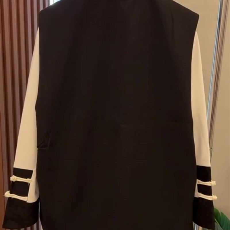 胖妹妹盘扣马甲女2024春季新款复古宽松新中式叠穿马夹无袖小外套,女装/女士精品,常规大码外套,淘宝优惠券,粉丝福利购,淘宝优惠卷