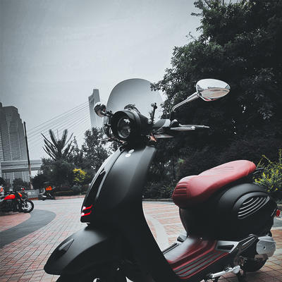 适用于吉铭瓦西利卡150改装挡风玻璃挡风板高清前风挡护胸挡雨板