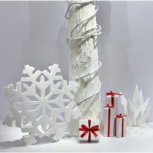 冬季限定美陈道具装饰冰天雪地氛围雪花冰柱场景道具商场橱窗布置