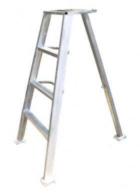 新款星成豪庭园林绿化修剪三脚梯家用多功能折叠梯加固人字梯果园