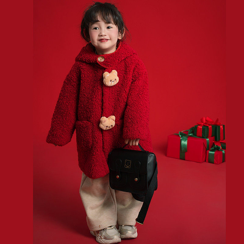 羊羔绒外套女童2024新款冬季中长款红色加厚儿童毛呢大衣女宝冬装