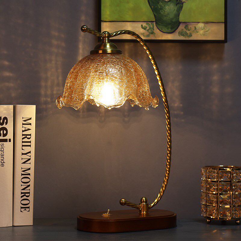 法式轻奢卧室床头台灯新婚结婚房间长明灯浪漫温馨陪嫁花朵高颜值