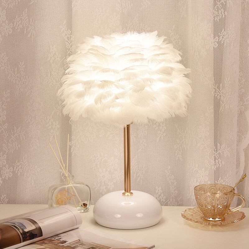 羽毛灯台灯卧室高端主卧床头灯轻奢2022新款高级感高颜值网红装饰