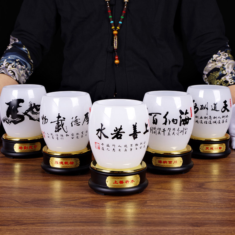 教师节送老师创意礼物实用礼物摆设给男友朋友办公室书桌笔筒摆件