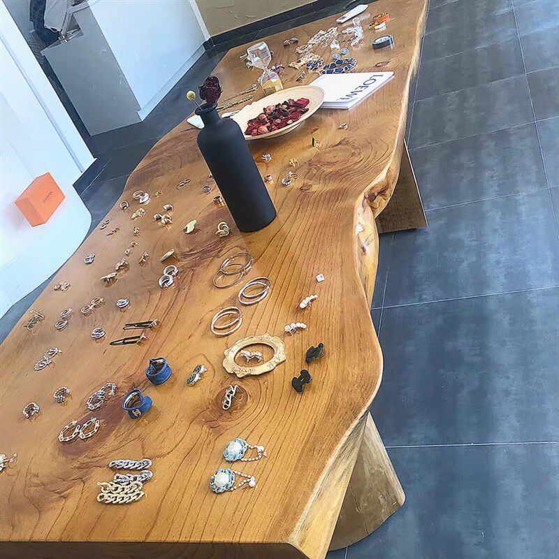 饰品店展示桌中岛流水台服装实木大板展示台原木中间摆放长方形桌