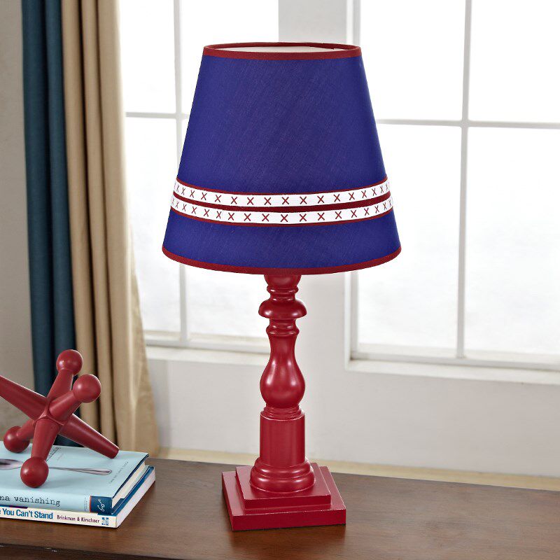 儿童房台灯男孩卧室实木创意个性灯具欧式英伦风样板间装饰床头灯