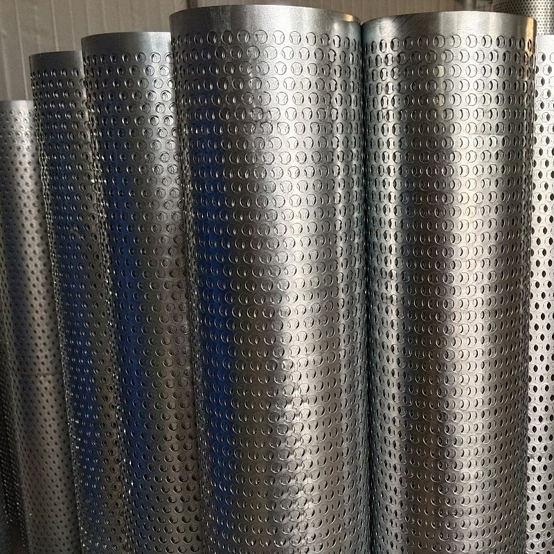 不锈钢冲孔卷板0.5mm厚度卷板镀锌孔板铁皮冲孔卷圆孔筛网漏网板,基础建材,钢板网,淘宝优惠券,粉丝福利购,淘宝优惠卷