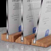 a4木质亚克力台卡立牌底座实木展示架桌牌a5展示牌菜单台牌榉木台