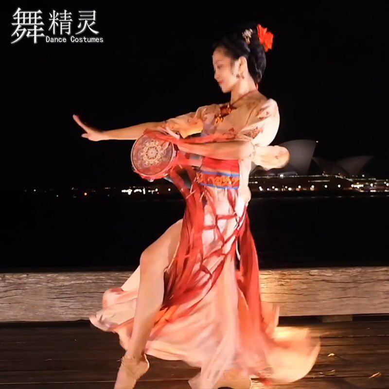 汉唐古典舞演出服上铃鼓舞蹈服剧目艺考服飘逸大裙摆敦煌表演服女