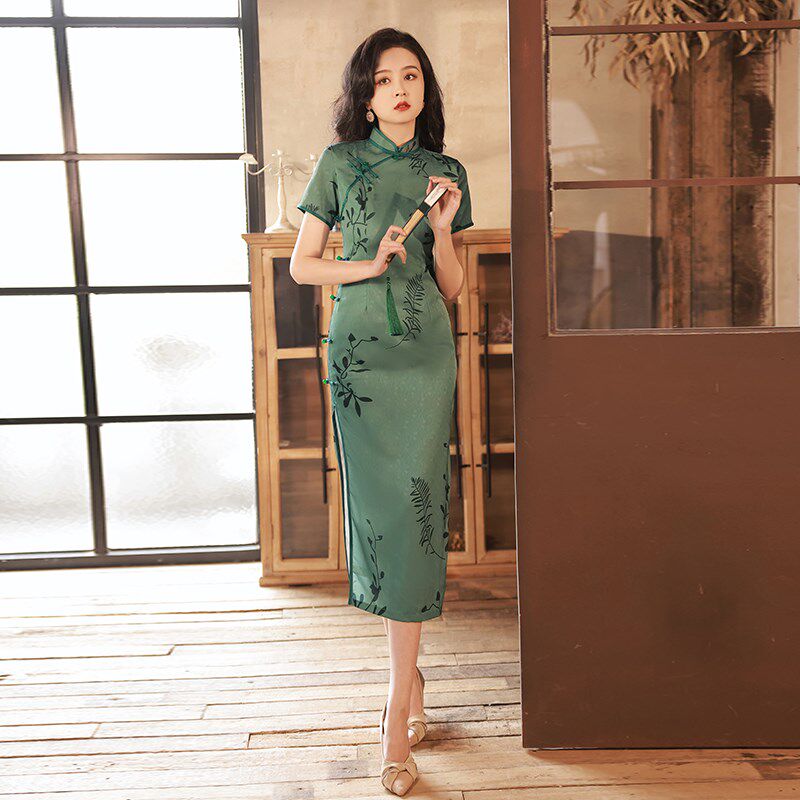 新中式国风复古改良旗袍2025年新款日常可穿年轻款少女连衣裙优雅