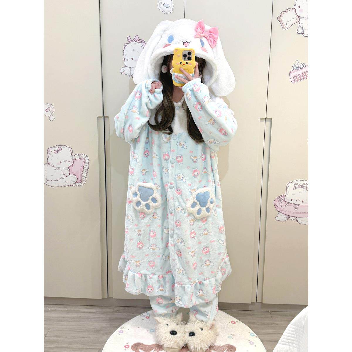 原创冬季可爱玉桂狗珊瑚绒睡袍女款加绒加厚中长款睡衣长袍家居服