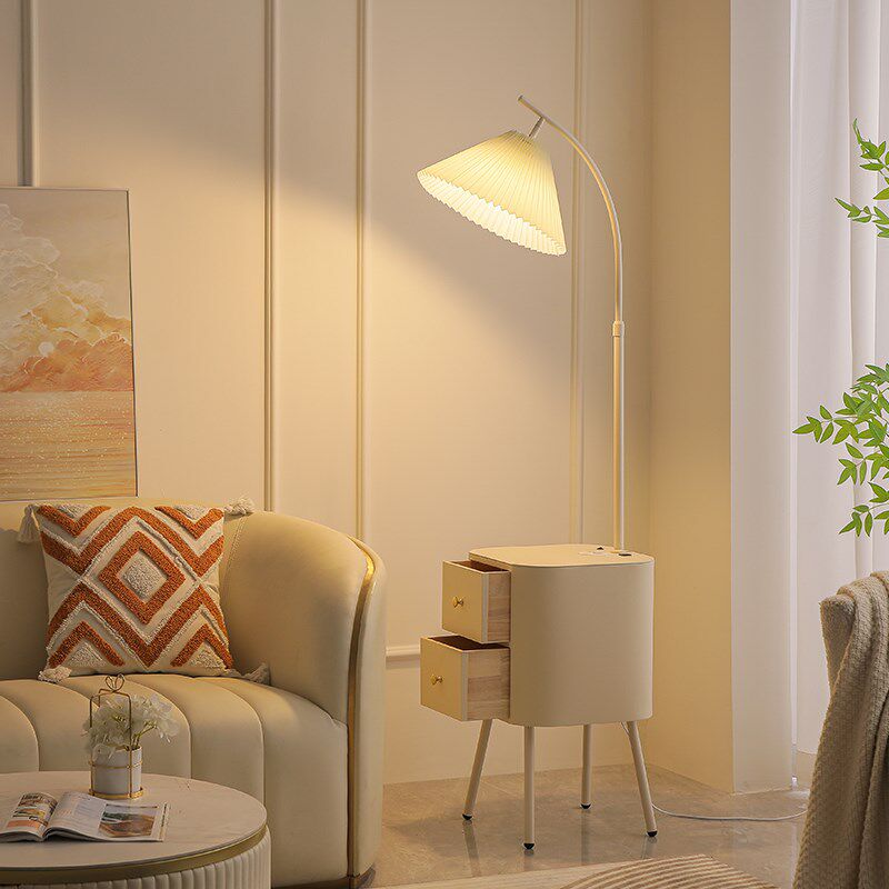 法式奶油风落地灯客厅卧室沙发旁边几茶几置物网红床头柜台灯一体,家装灯饰光源,置物功能落地灯,淘宝优惠券,粉丝福利购,淘宝优惠卷