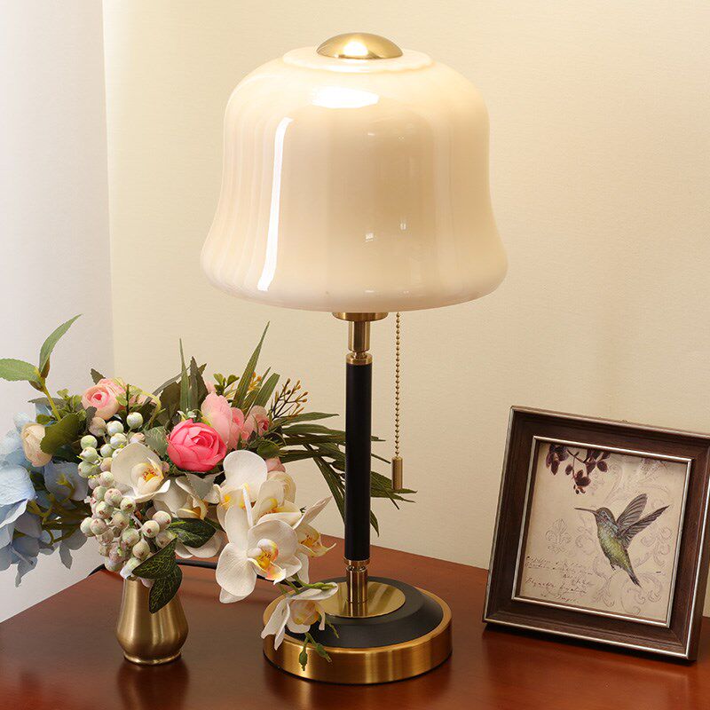 法式奶油台灯主卧室床头灯北欧温馨浪漫蘑菇灯礼物高级感装饰拉线