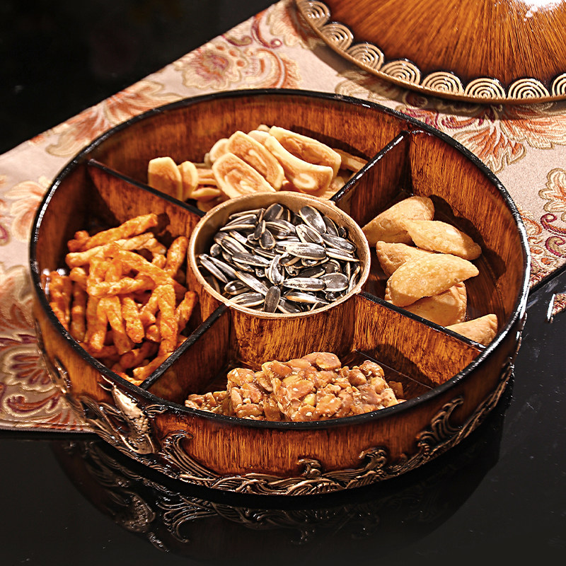 新中式果盒果盘客厅分格带盖坚果盘干果零食美式收纳盒软装礼品