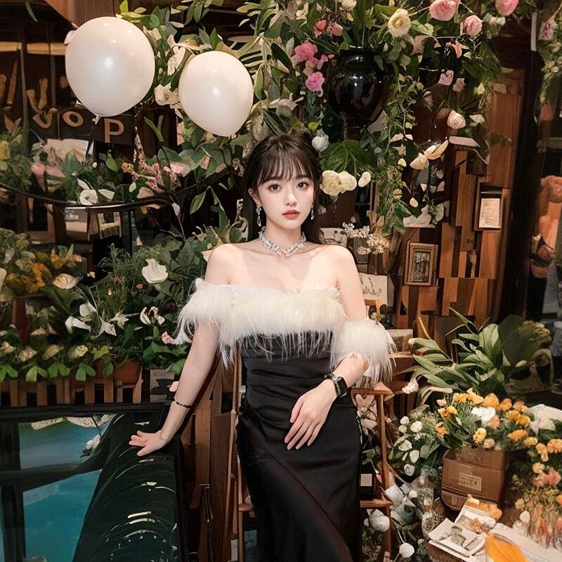 法式高级感鸵鸟毛一字肩黑色连衣裙女秋冬新款生日聚会长裙礼服裙