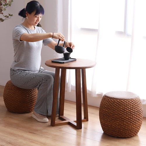 家用小凳子换鞋凳客厅沙发搁脚凳榻榻米圆坐墩实木藤编茶几矮板凳