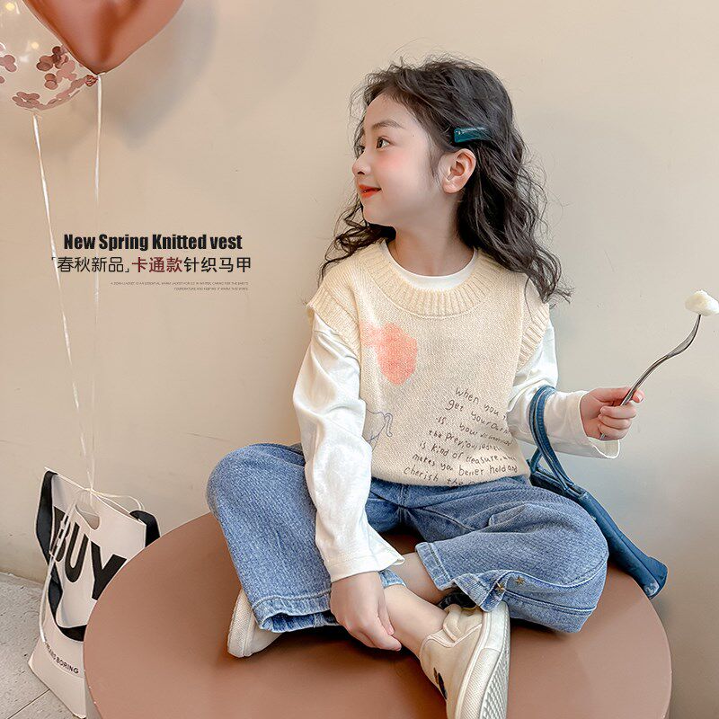 女童马甲春秋2024新款儿童针织衫春装时髦洋气小女孩春季外穿背心