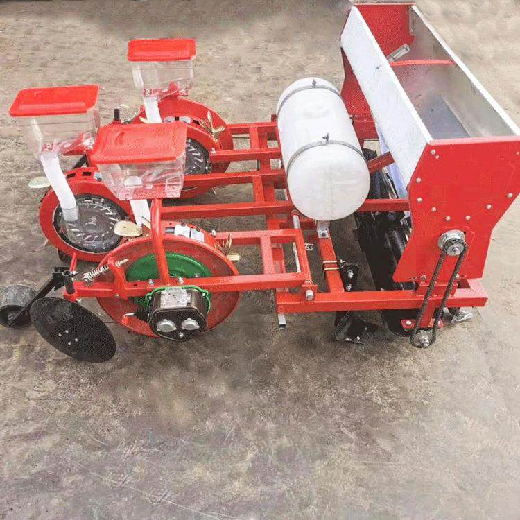 膜上花生播种机 玉米覆膜播种机 两行起垄花生覆膜机,农机/农具/农膜,播种栽苗器/地膜机,淘宝优惠券,粉丝福利购,淘宝优惠卷