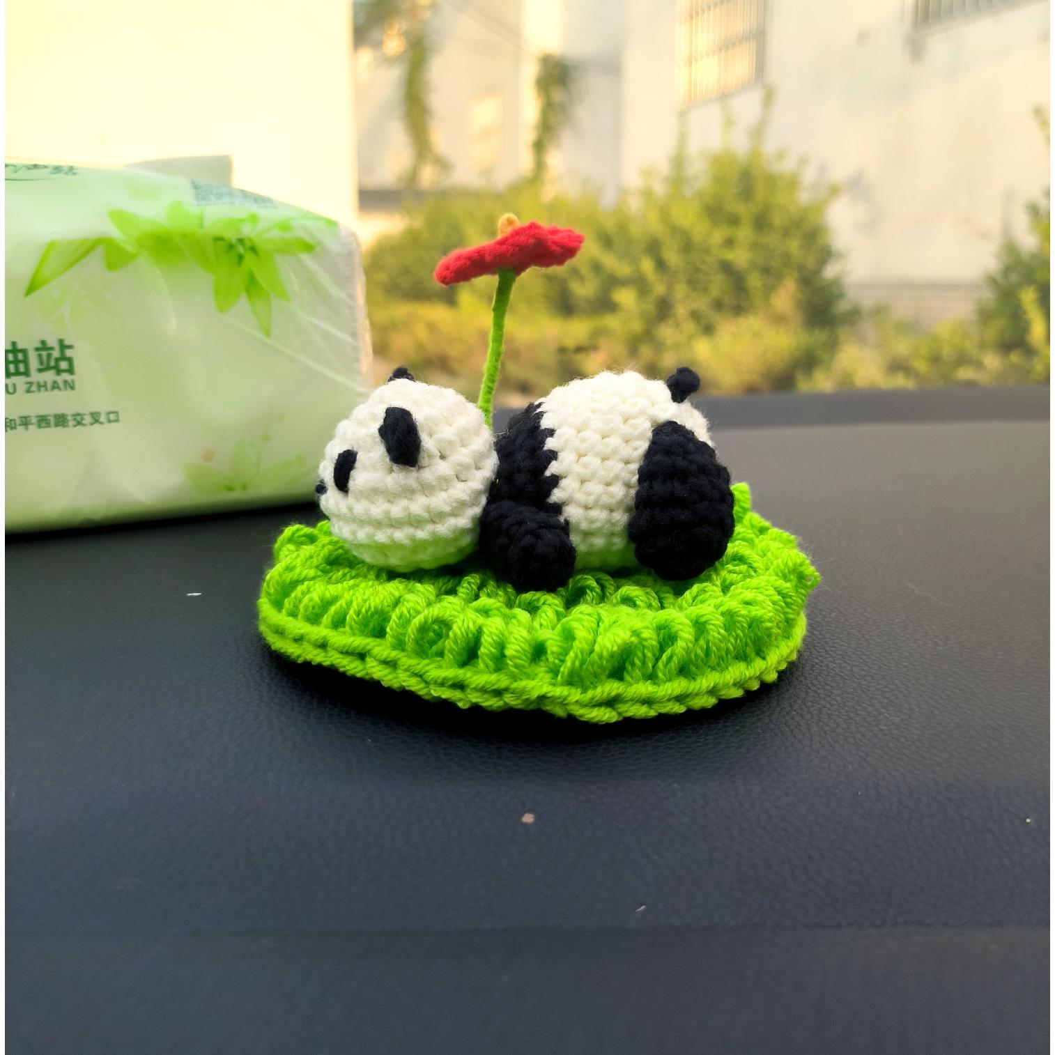 【成品】大熊猫车辆/桌面摆件,手工钩织,魔术贴带背胶黏贴