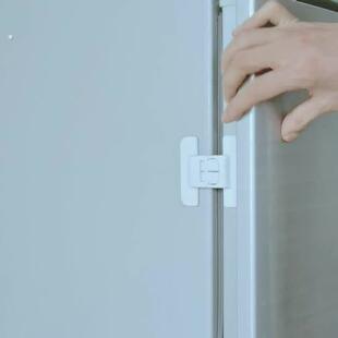 冰箱门闭门器固定扣抽屉自动锁免打孔闭合冰箱关不紧宝宝防开神器