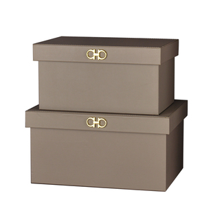 橄榄绿轻奢样板间衣帽间衣柜衣橱衣服收纳盒帽子女鞋软装饰品组合