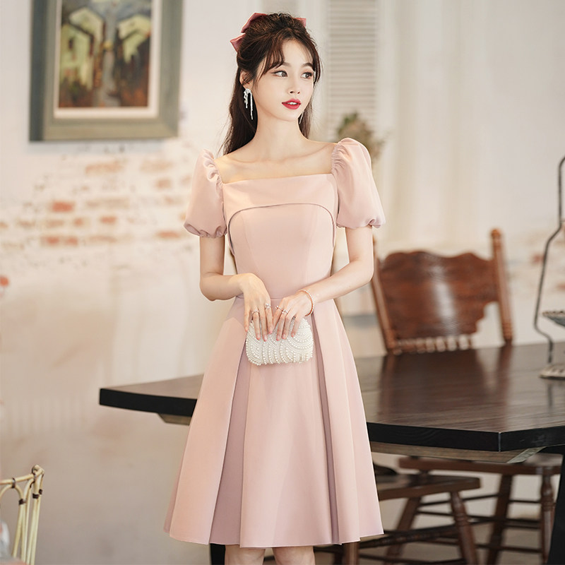 小个子婚礼伴娘服晚礼服年会修身显瘦订婚连衣裙短款宴会气质法式