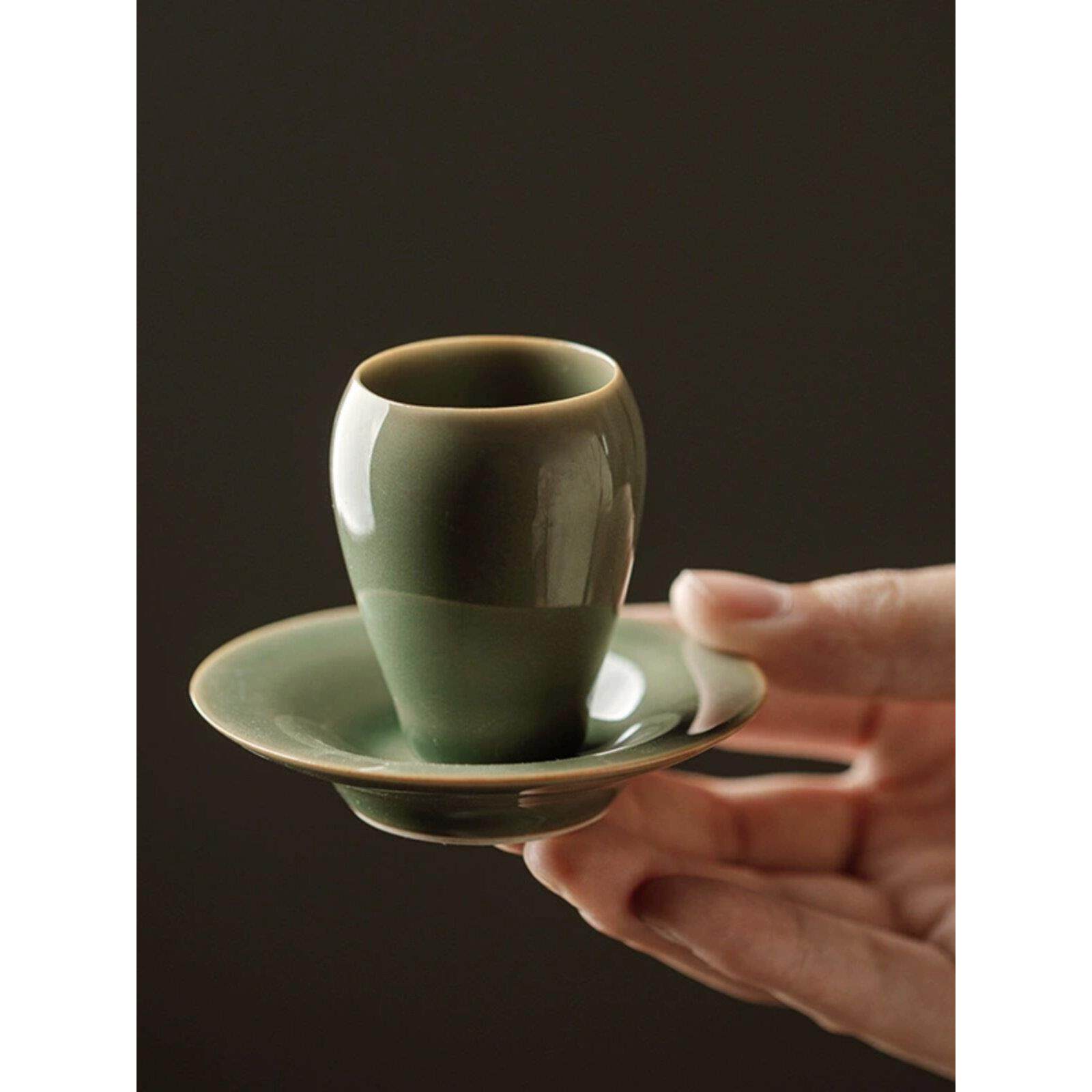中式覆古越窑梅子青瓷闻香套杯功夫茶具茶杯品茗杯杯垫茶托聚香杯