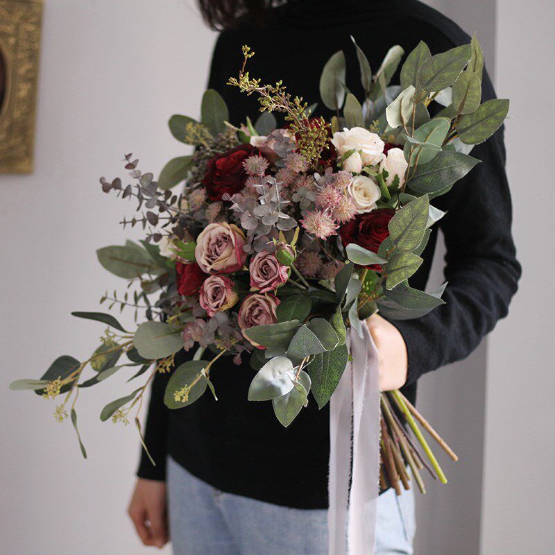 仿真花酒红色玫瑰手捧花婚庆婚礼新娘拍摄把束花假花影楼拍照道具