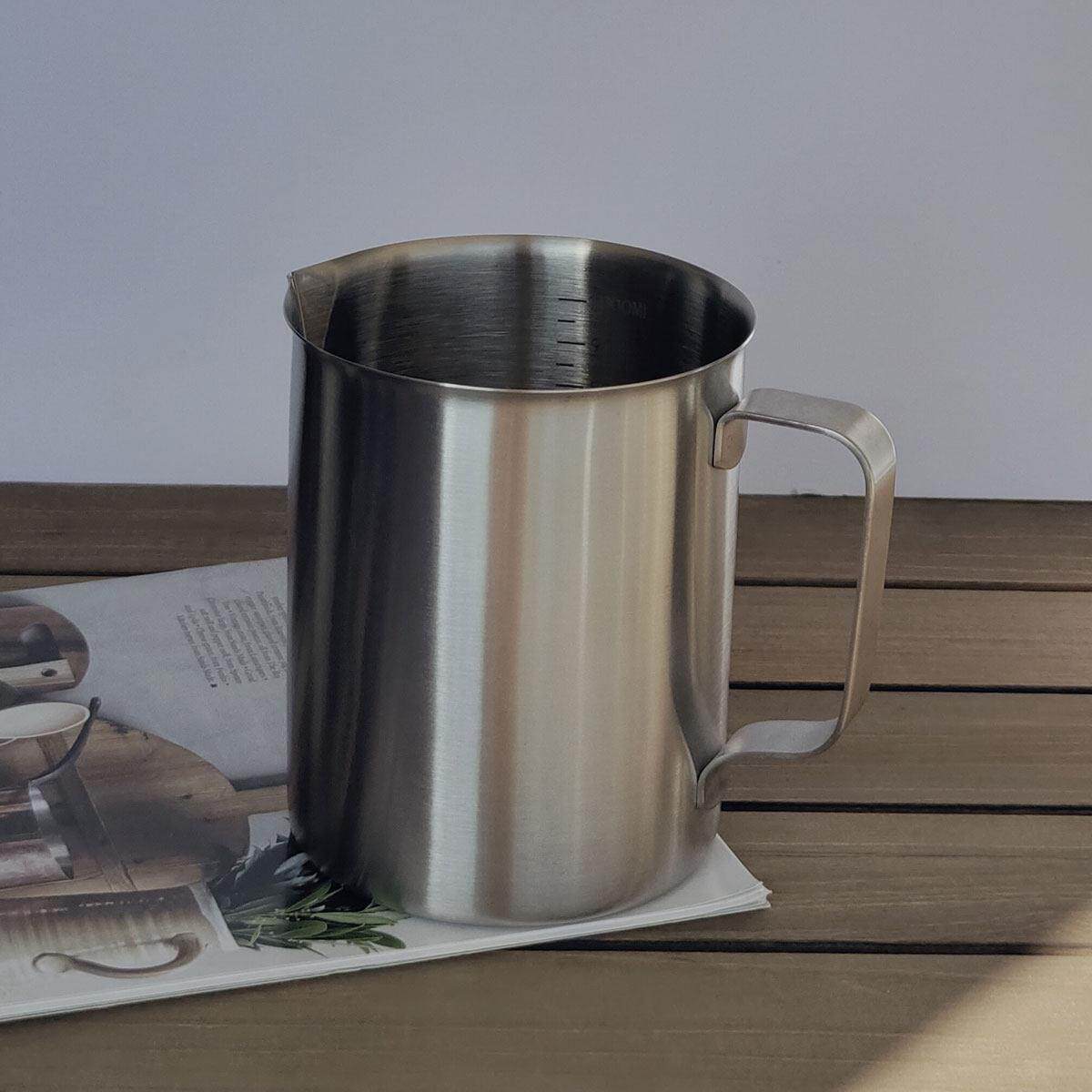 1升一体成型304不锈钢量杯厨房刻度杯家用烘焙容器杯子带刻度水杯