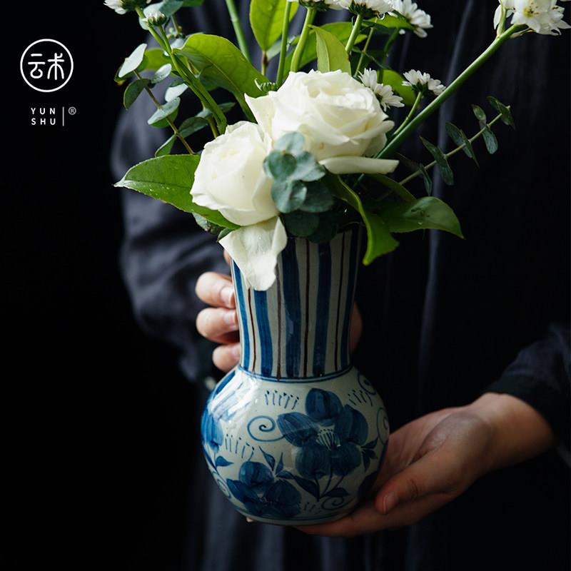 中国青花瓷手绘小花瓶客厅装饰品景德镇纯手工陶瓷创意水培花器