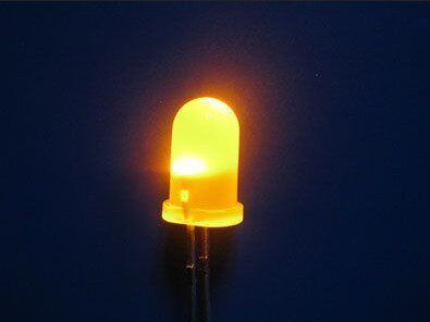 超高亮 LED直插发光二极管 FФ5mm黄发黄 短脚 5mm 黄发黄色