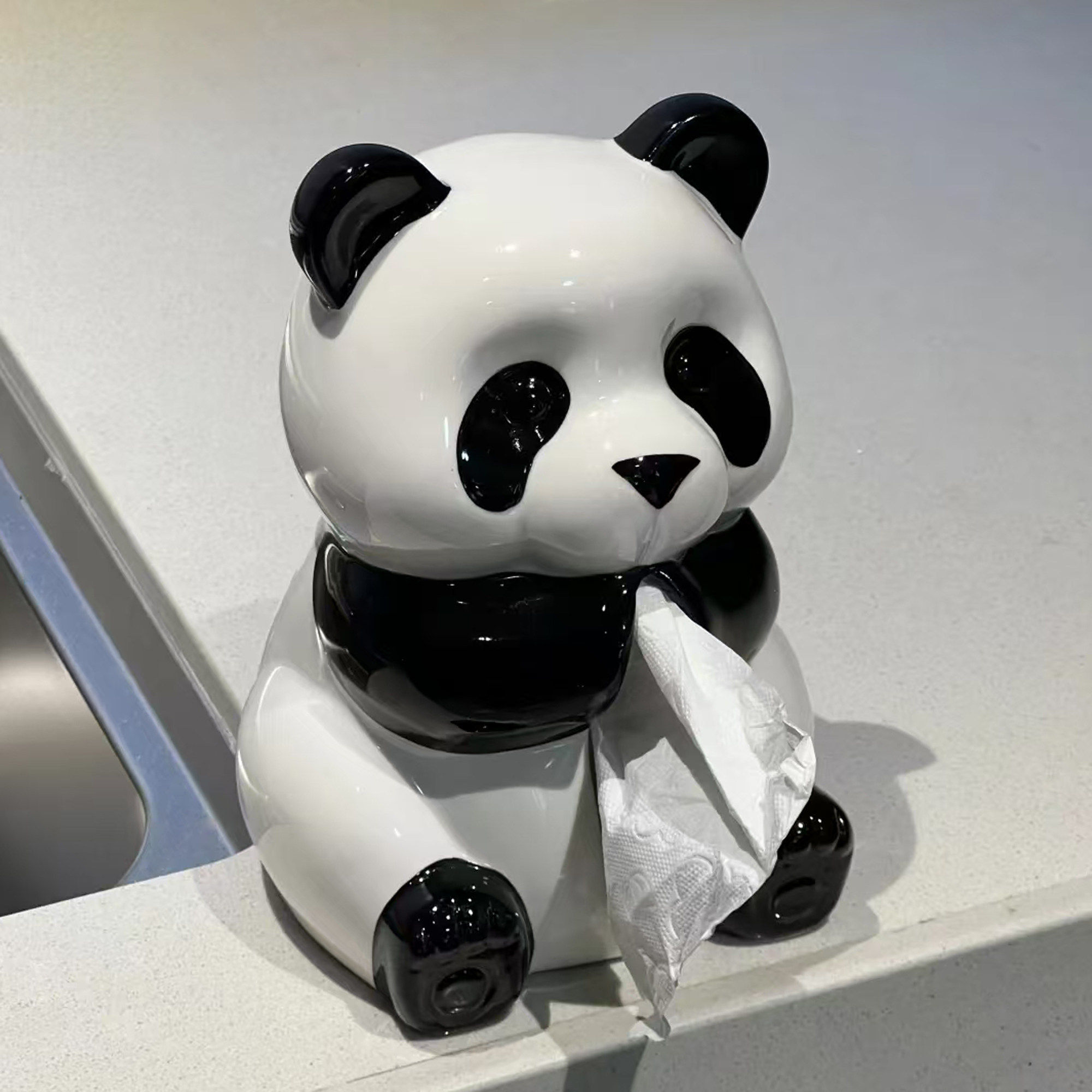卡通熊猫纸巾盒家用陶瓷家居装饰摆件可爱创意桌面卧室抽纸盒新款