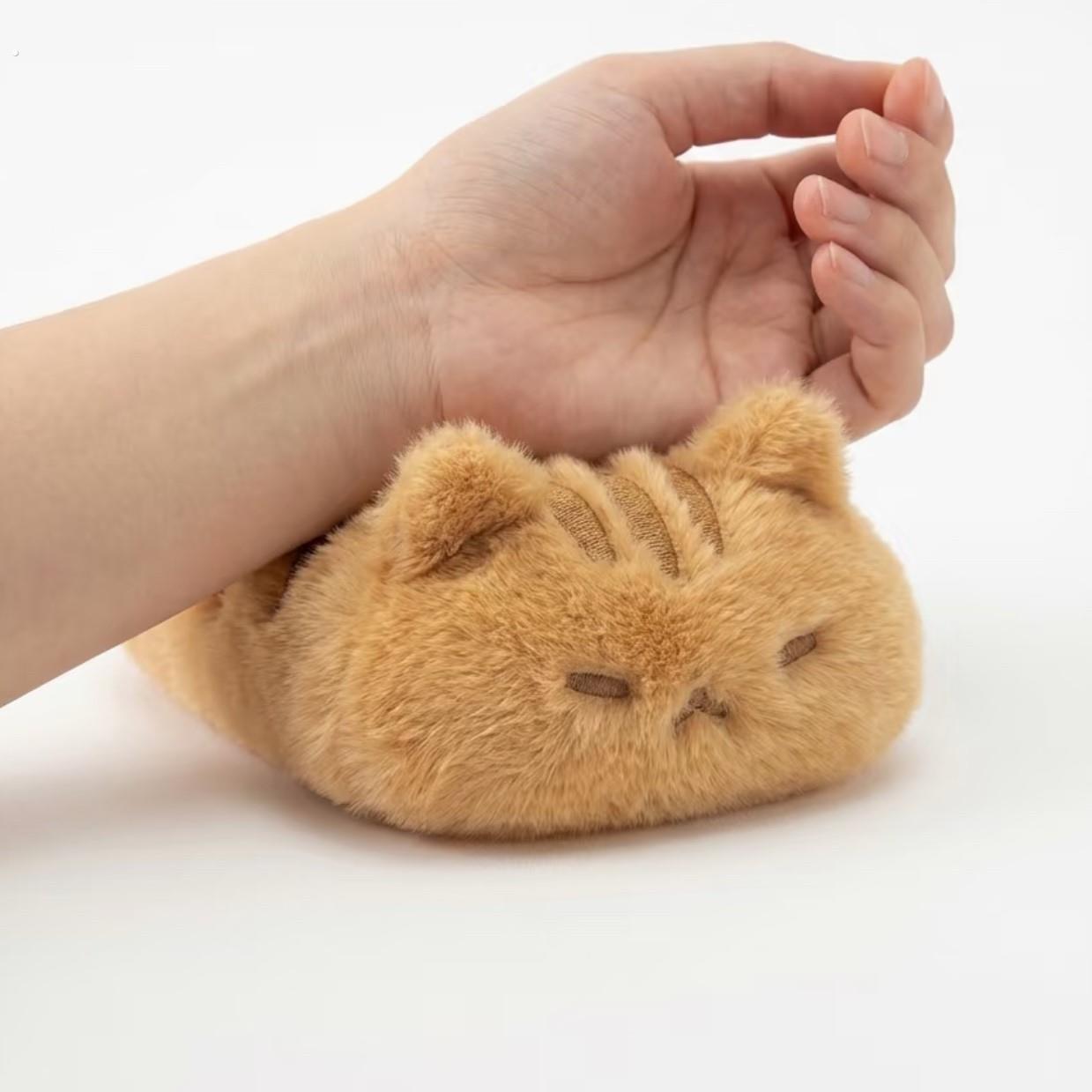 小红书同款橘子趴趴猫毛绒解压柔软手腕垫玩偶高颜值可爱抱枕礼物
