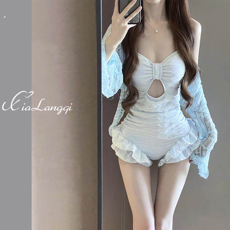 泳衣女款2025新款连身性感显瘦保守长袖罩衫高级感绝美女孩泡温泉