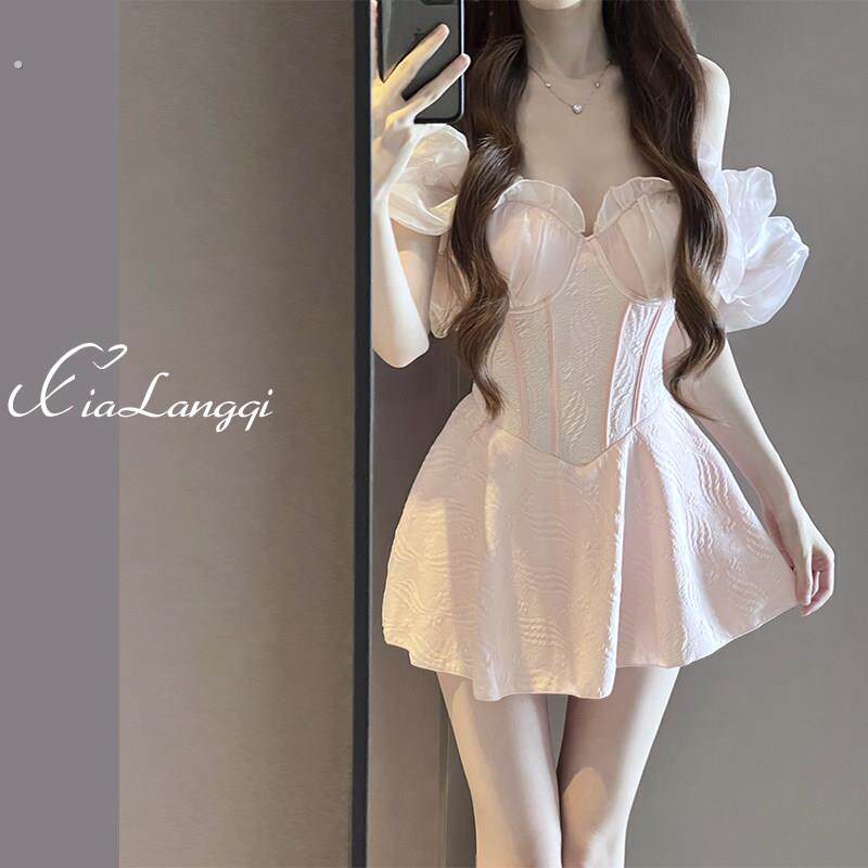 泳衣女款2025新款连身裙式绝美粉色保守女孩遮肉微胖海边度假泳装