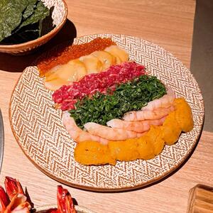 商用日韩料理餐盘西餐圆盘高级感烤肉盘子火锅店特色陶瓷餐具包邮