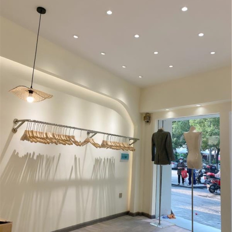 服装店展示架陈列上墙壁挂衣架不锈钢衣服架子童装女装店货架加厚