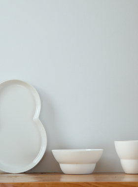 ol创意陶瓷白色简约带托盘小号个性创意多肉花盆花器组合3件套