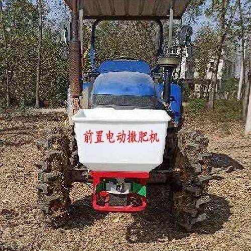 新款拖拉机前置款肥车电三轮撒肥车电动撒肥机撒盐机撒颗粒撒肥机