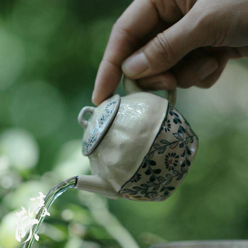清欢丨釉下青花手绘草书诗经布里壶 粉引纯手工泡茶壶 雅玩手执壶