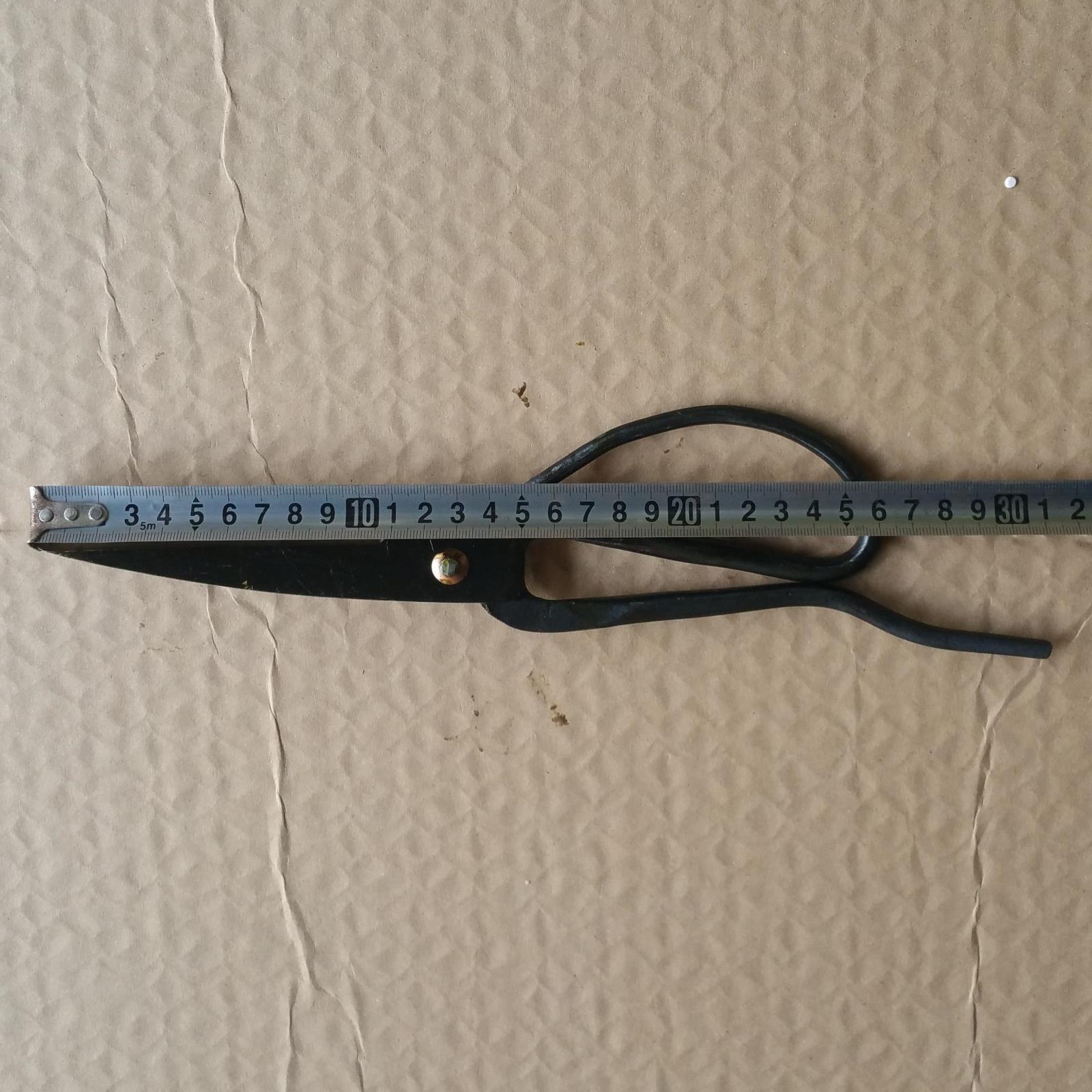 服装缝纫裁剪工具铁剪刀厚料剪刀中式服装剪刀裁缝单腿直把剪刀