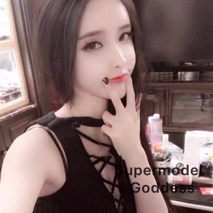 夜场蹦迪镂空心机紧身短款露胸挂脖无袖针织背心上衣女修身黑色夏