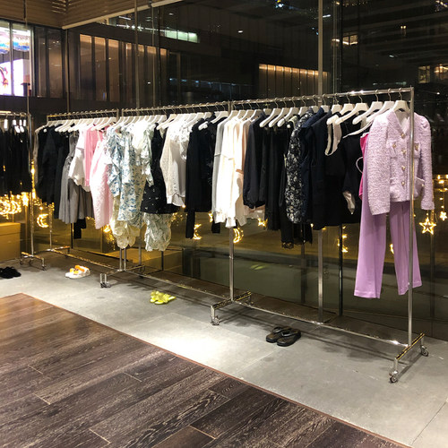 服装店展示架落地式不锈钢带轮子陈列架橱窗侧挂女装店货架挂衣架